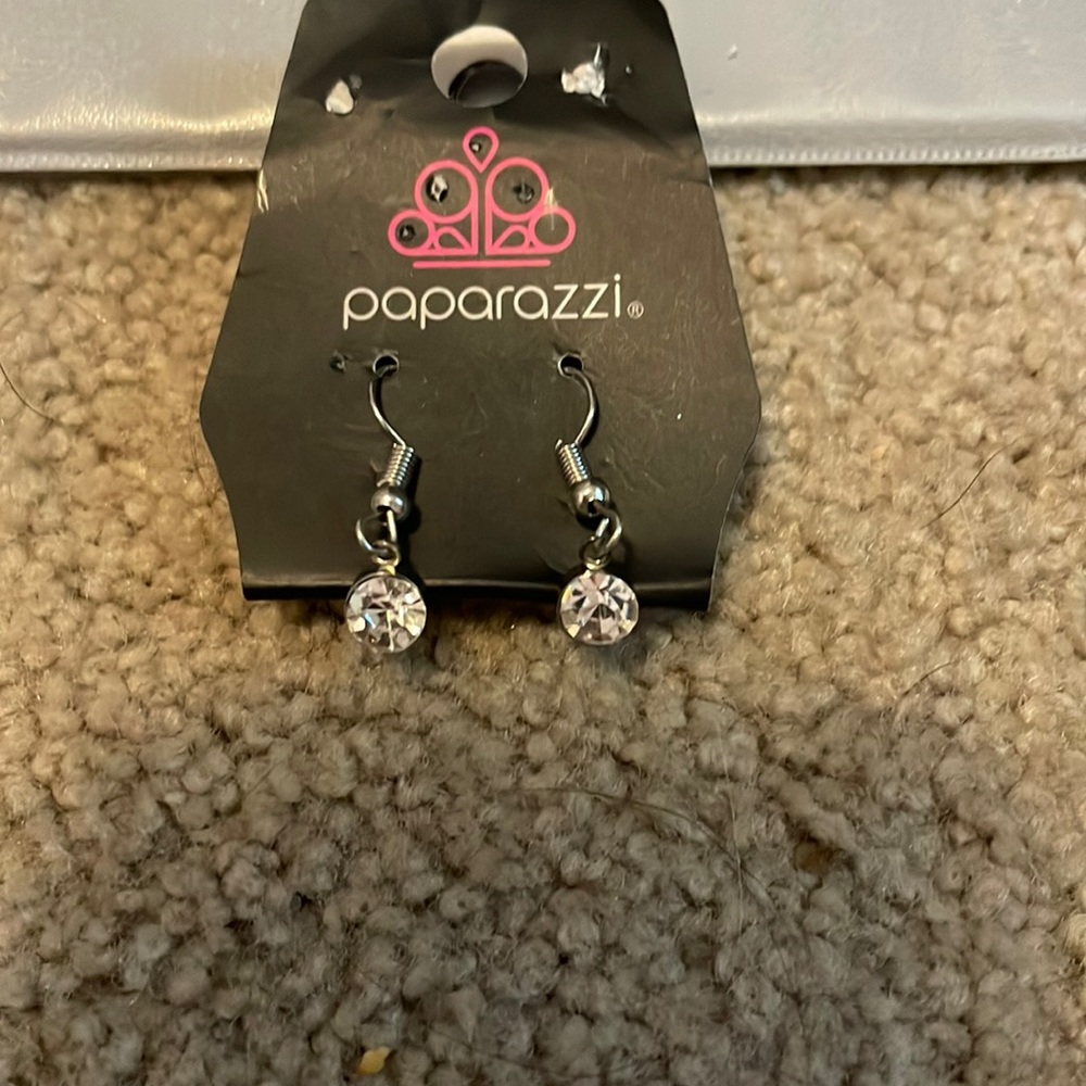 Paparazzi earrings